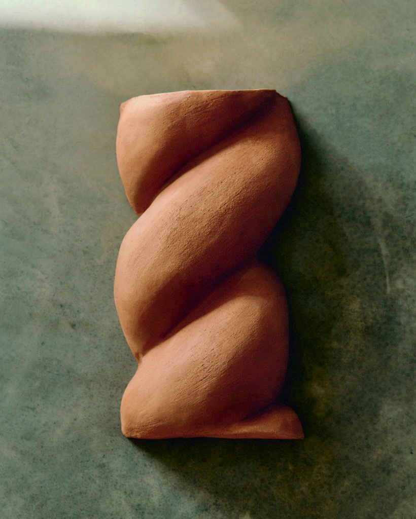 Di Fretto ceramics and sculptures.