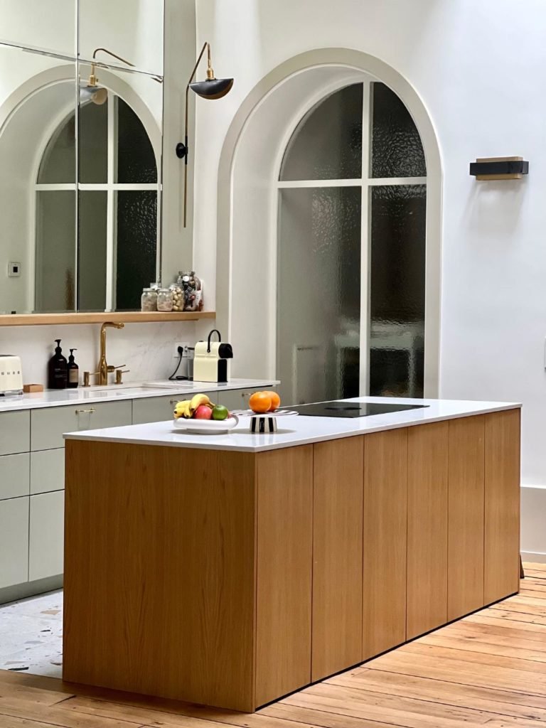 Private visit Marie-Virginie and Arthur, Vanessa Faivre, Paris, text and photo Billie Blanket