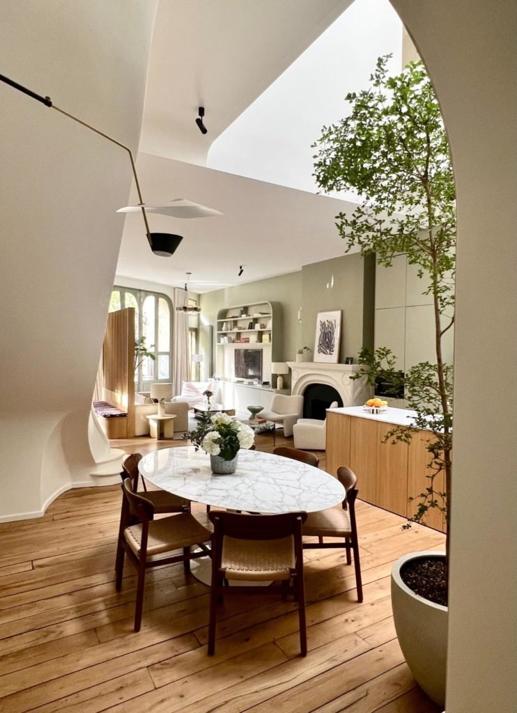 Private visit Marie-Virginie and Arthur, Vanessa Faivre, Paris, text and photo Billie Blanket