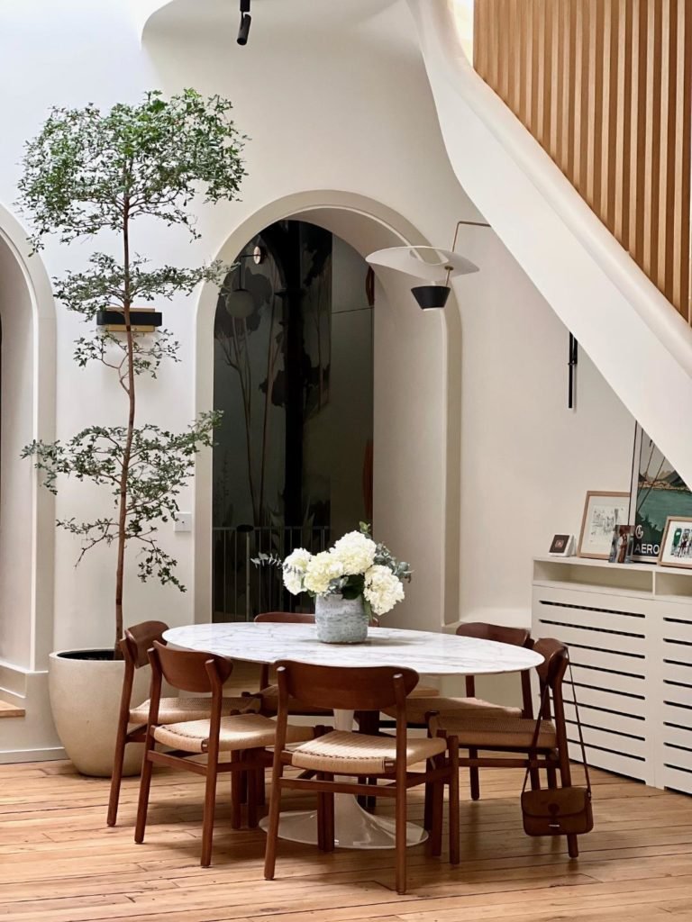 Private visit Marie-Virginie and Arthur, Vanessa Faivre, Paris, text and photo Billie Blanket