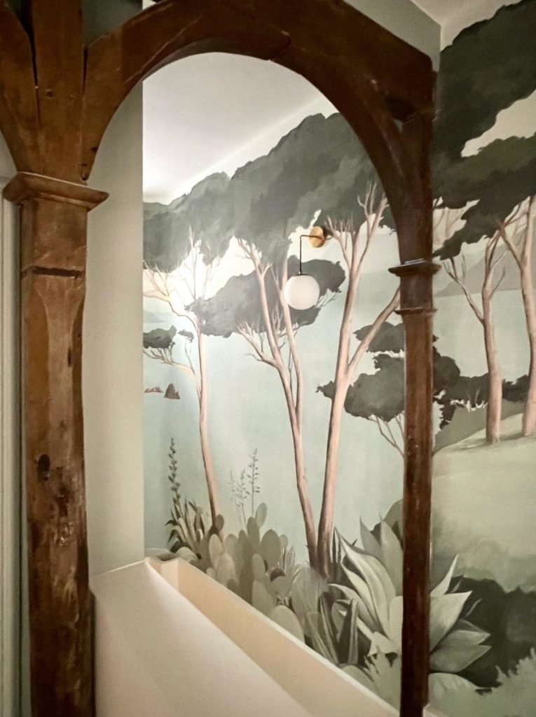 Private visit Marie-Virginie and Arthur, Vanessa Faivre, Paris, text and photo Billie Blanket