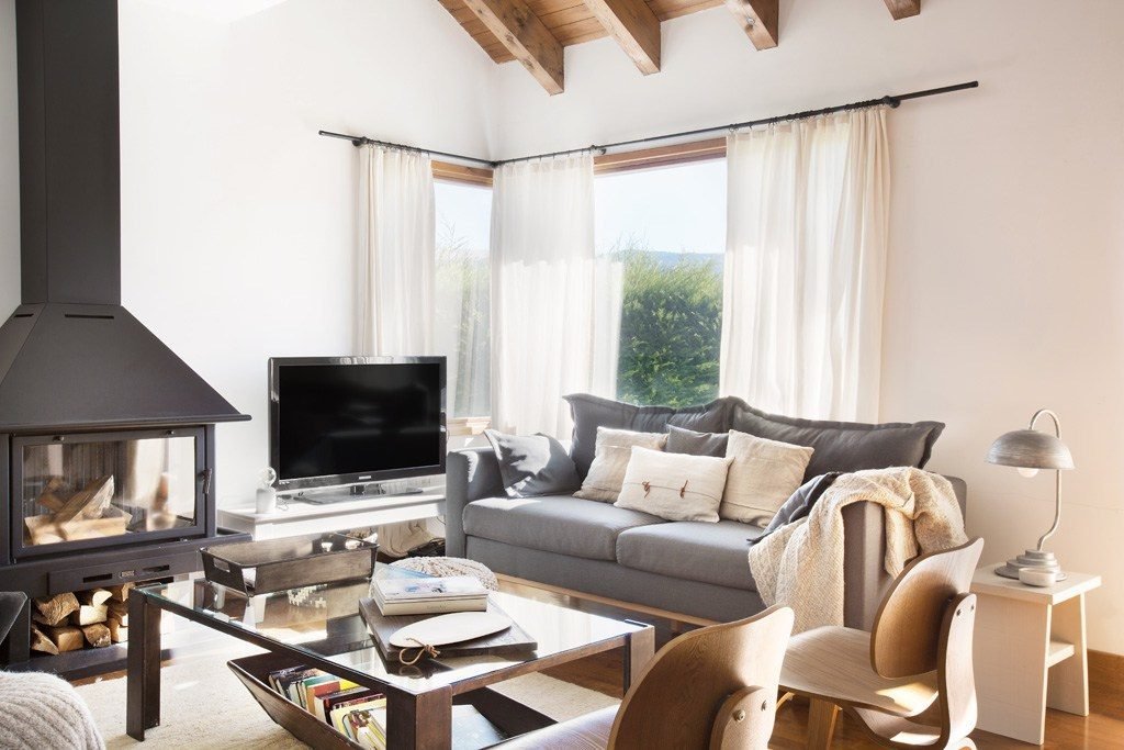 coffee table decoration