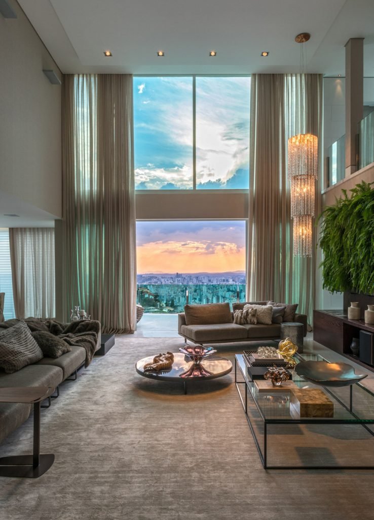 decorative objects for coffee table