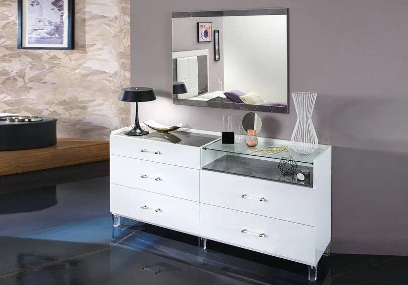 Complete WILLA bedroom upholstered in white lacquer