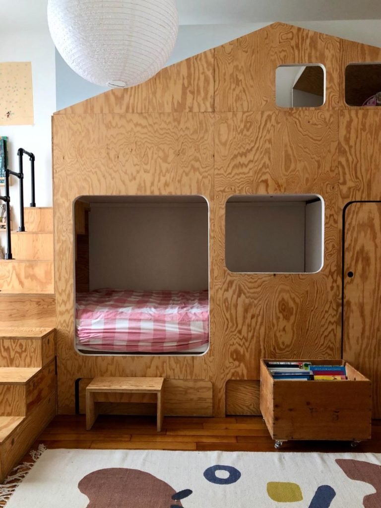 Visit to Severine Balanqueux, Titlee Paris, text and photo Billie Blanket