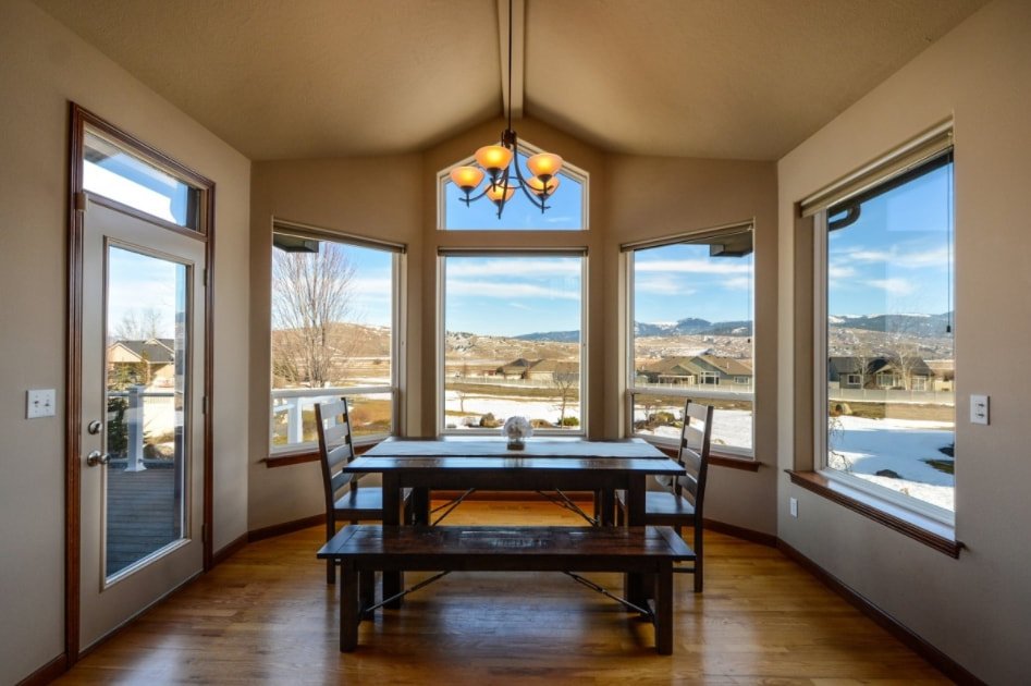 Living room lighting tips