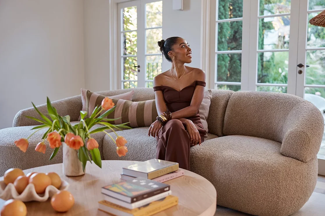 How to integrate comfortable armchairs into your living space?